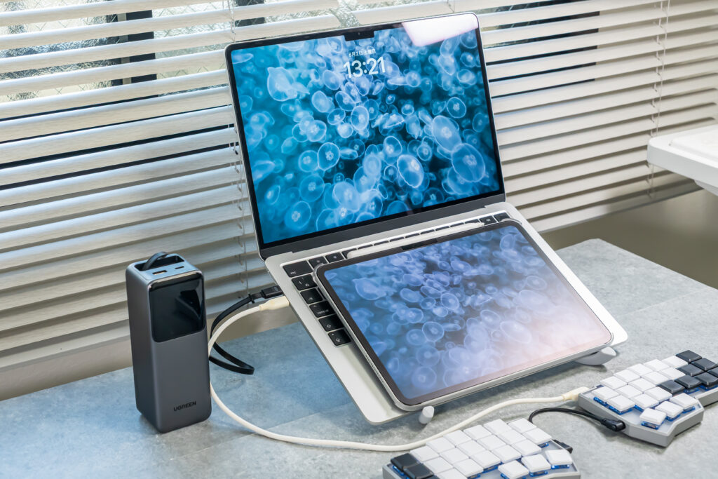 UGREEN Nexode 巻き取り式 USB-Cケーブル内蔵 モバイルバッテリー 20000mAh 165W